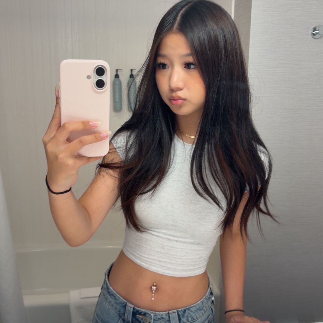 <em>Nicole K.</em>